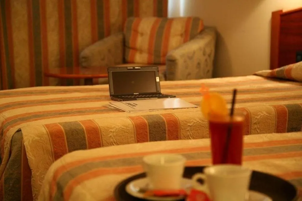 Hotel Orbita Warna