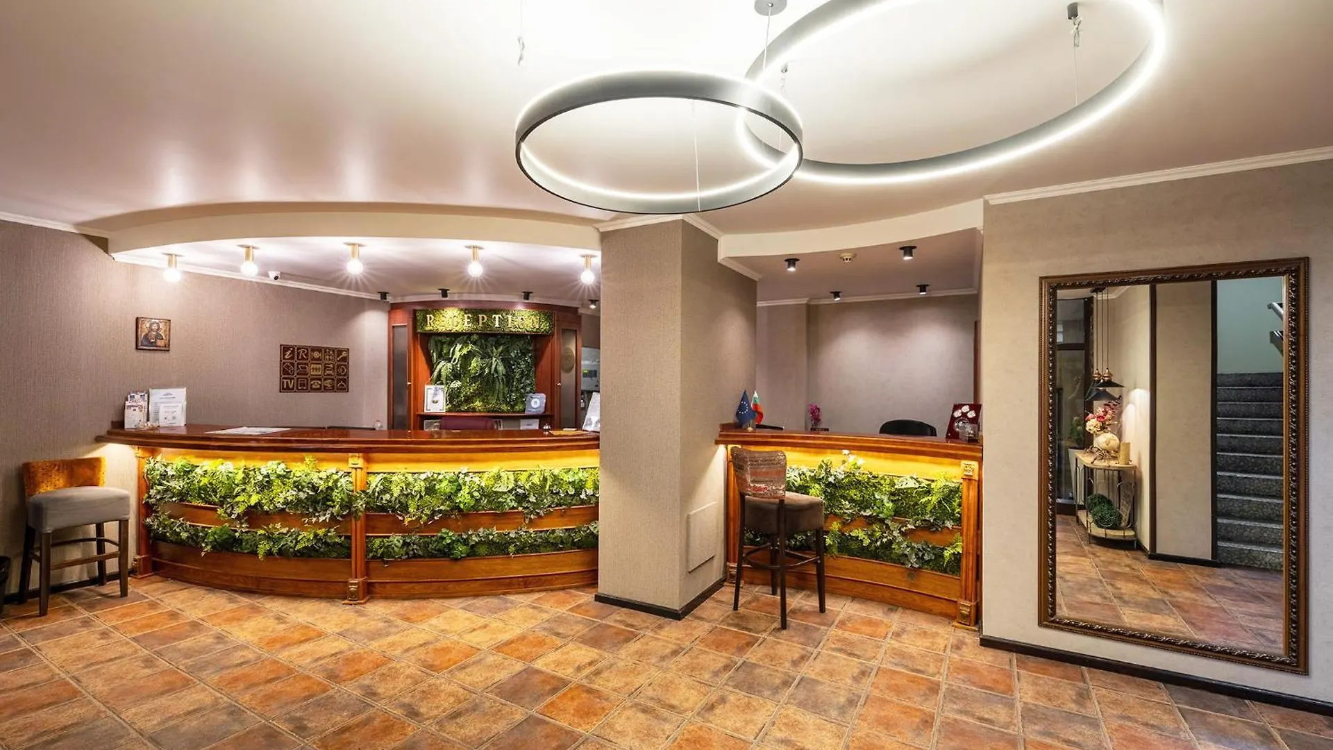 Hotel Orbita Warna